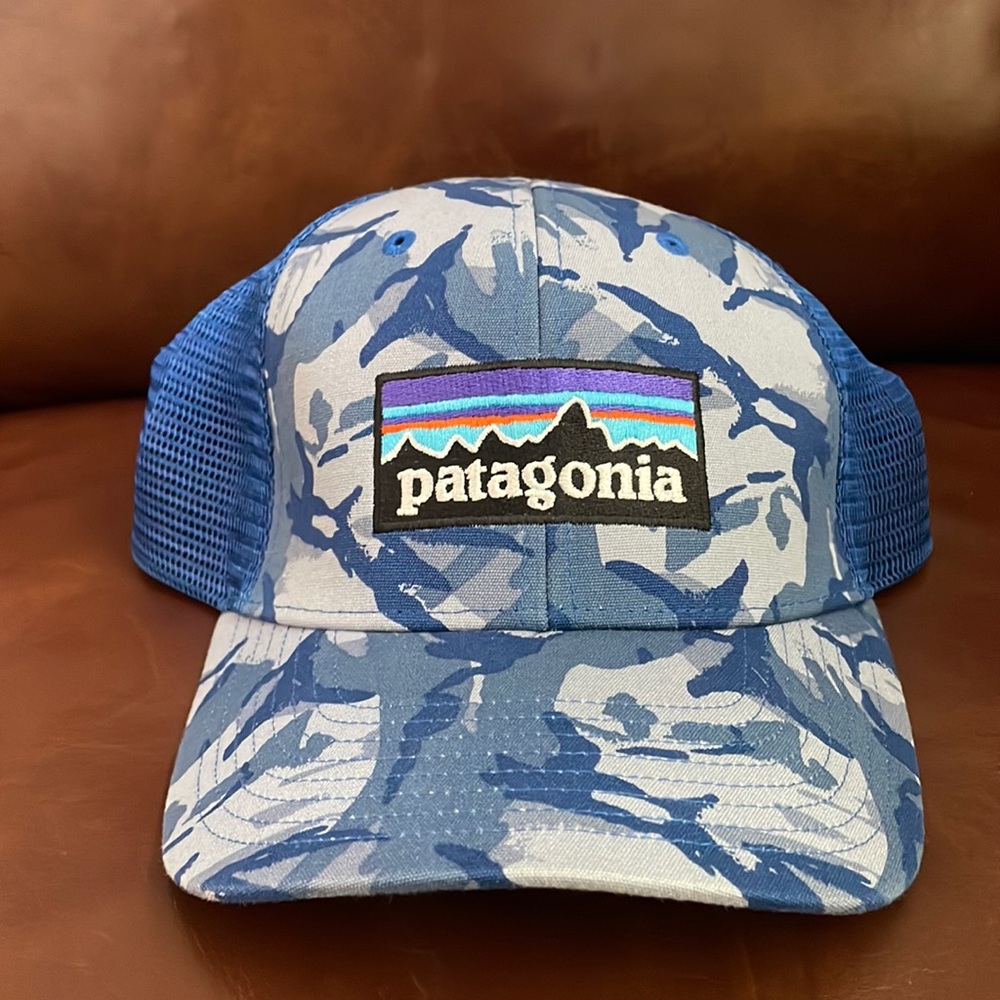 Patagonia trucker hat blue camo